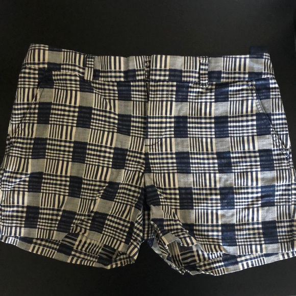 Plaid shorts - Picture 1 of 2